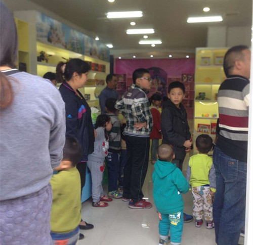 开儿童玩具店，店员是第一生产力!
