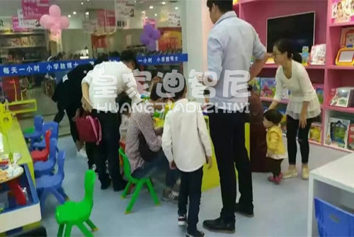玩具加盟店销售要掌握好“度”