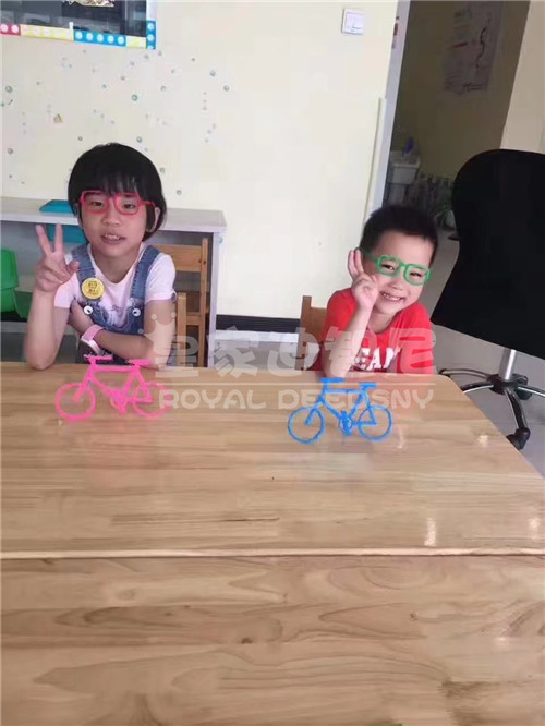 皇家迪智尼玩具店体验馆|神奇的3D打印笔