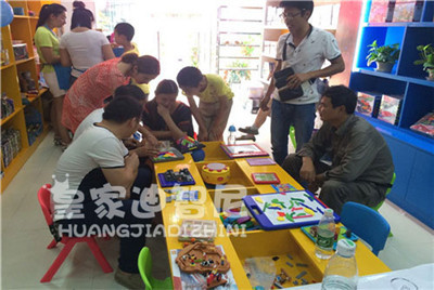  成功加盟儿童玩具店的经营方式要正确