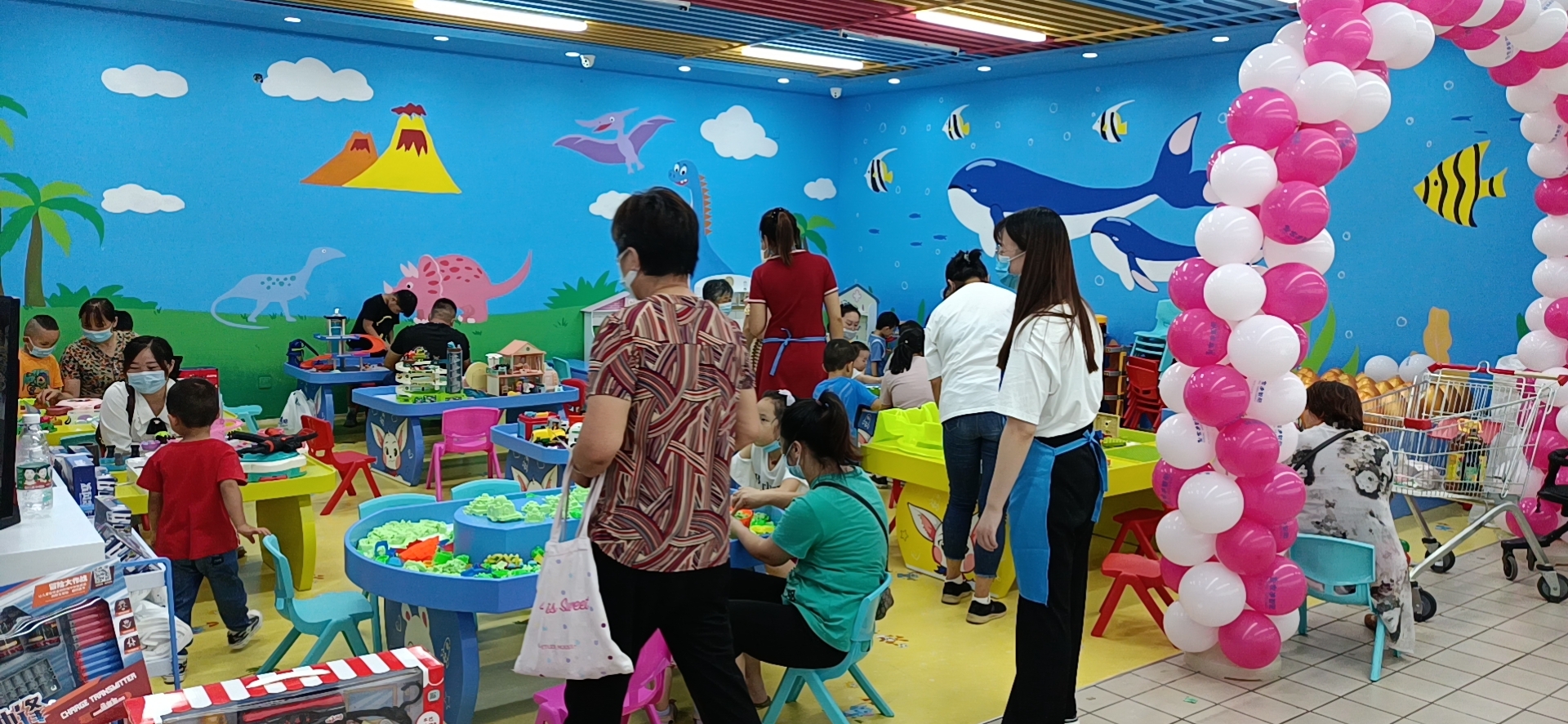 开一家皇家迪智尼玩具加盟店有哪些成功的营销模式?