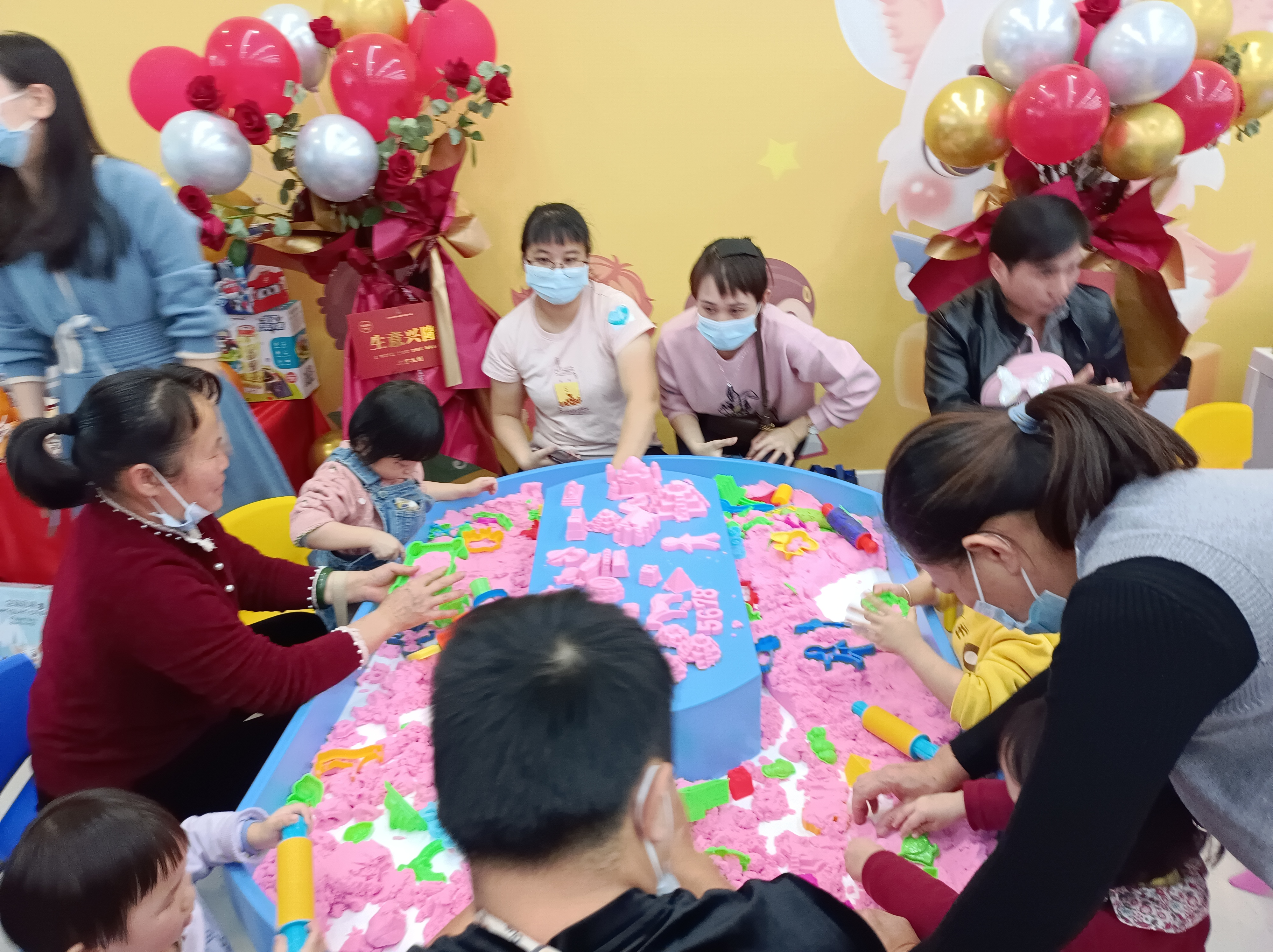太空沙与海边沙子有什么区别?太空沙对小朋友们有什么好处? 太空沙与海边沙子有什么区别?太空沙对小朋友们有什么好处?