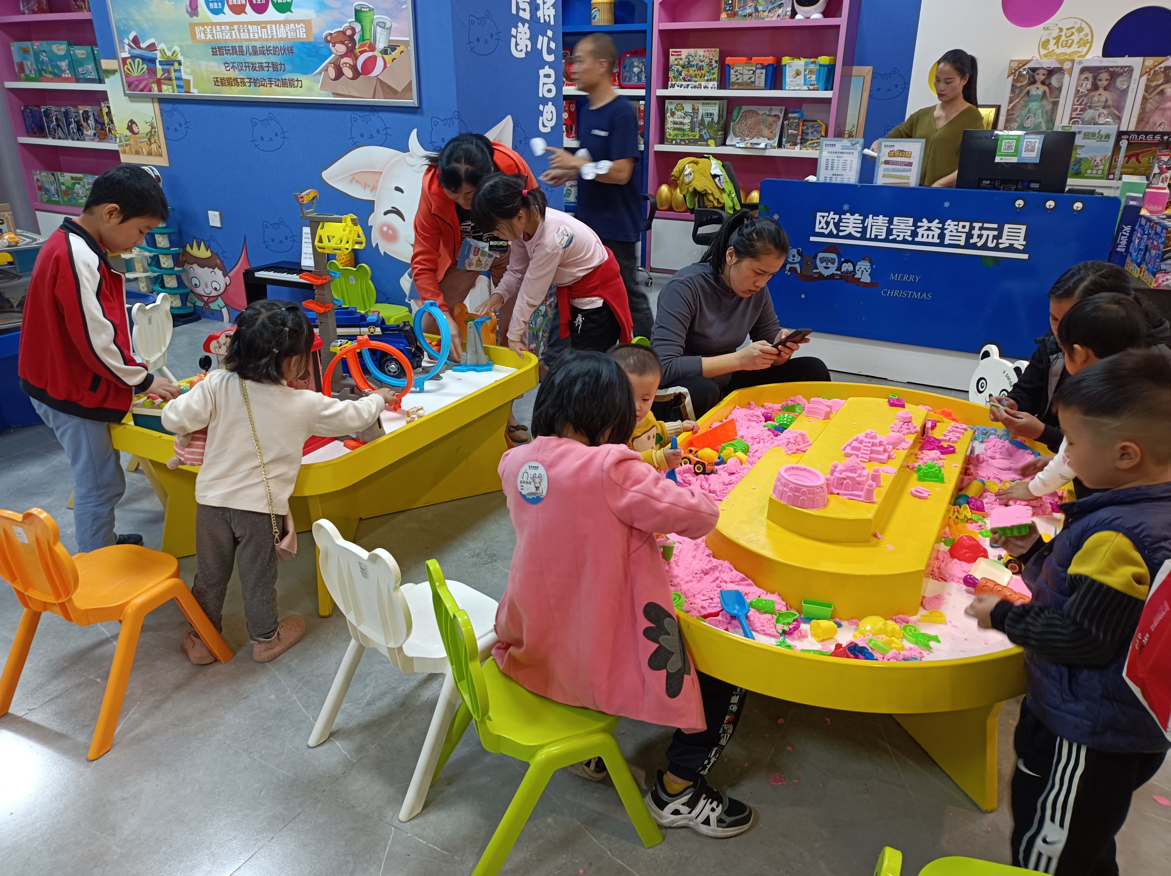 皇家迪智尼 I 开一家儿童玩具店利润怎么样?