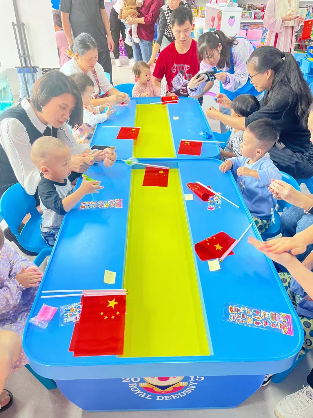 皇家迪智尼 I 分享一波国庆假期加盟店迎来一场开业“派对” 皇家迪智尼 I 分享一波国庆假期加盟店迎来一场开业“派对”