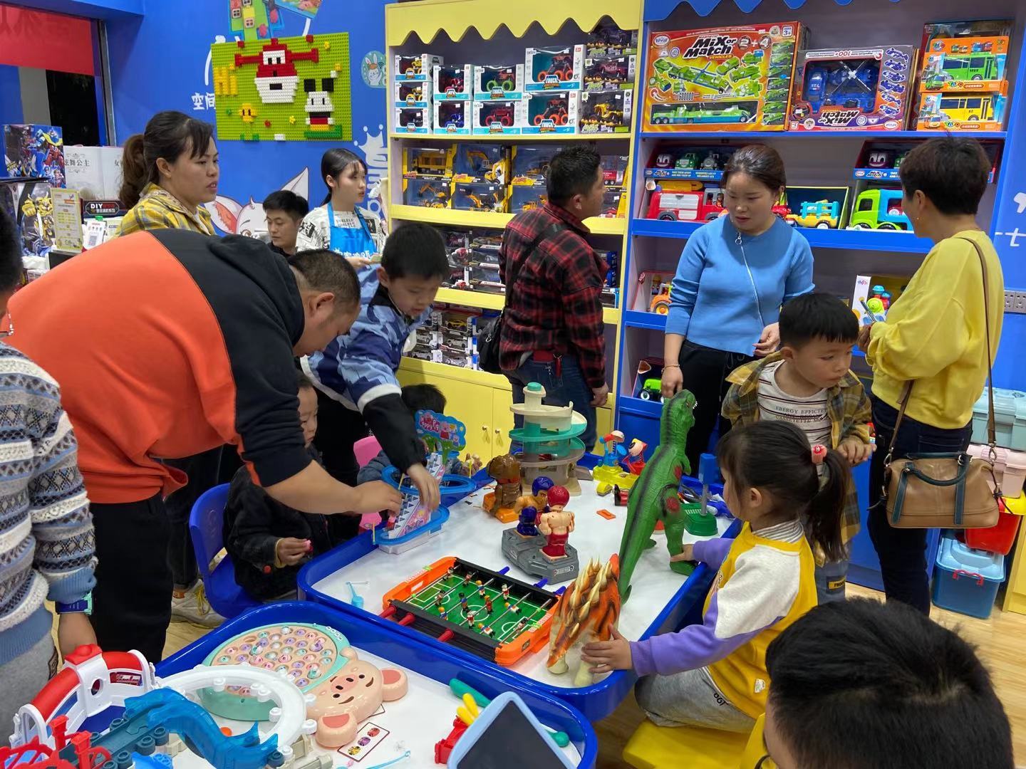 皇家迪智尼 I 为什么创业者都是选择品牌加盟？